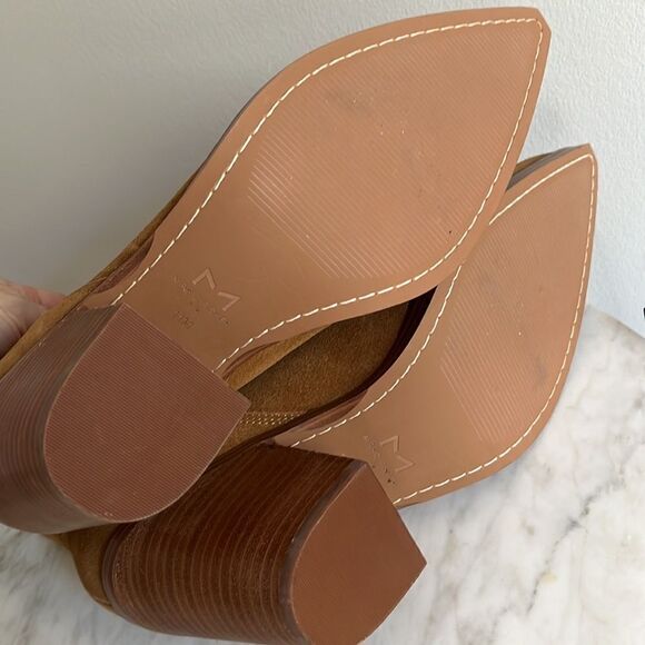 Marc Fisher Pointed Toe Teona Chelsea Bootie in Tan Suede, size 11, NWOB - Picture 11 of 11